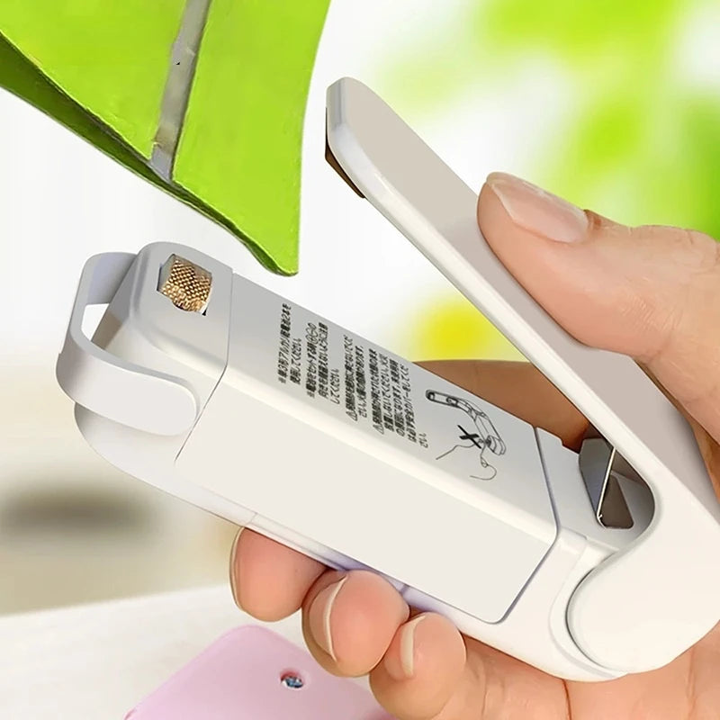 SealFresh™ Mini Bag Sealer