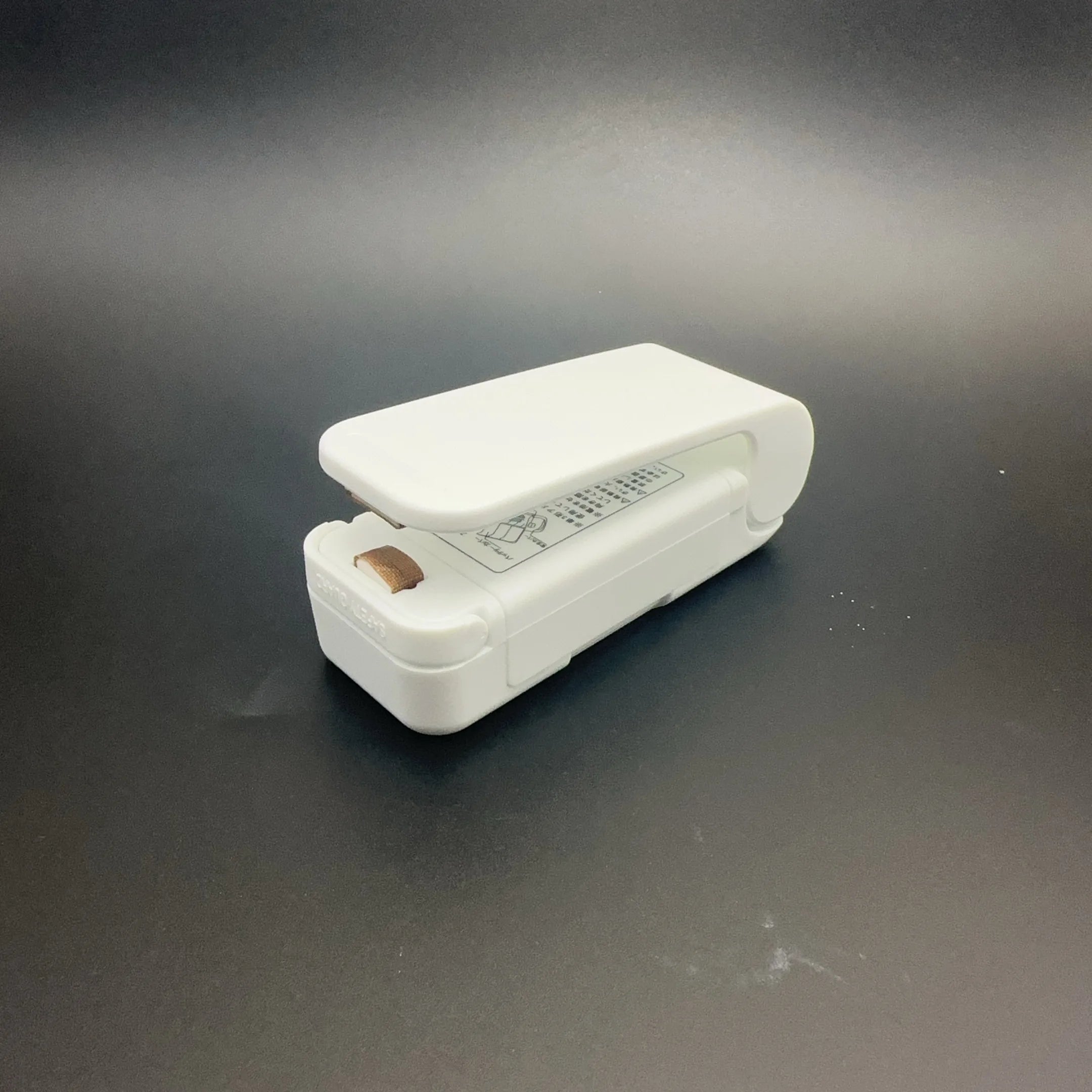 SealFresh™ Mini Bag Sealer